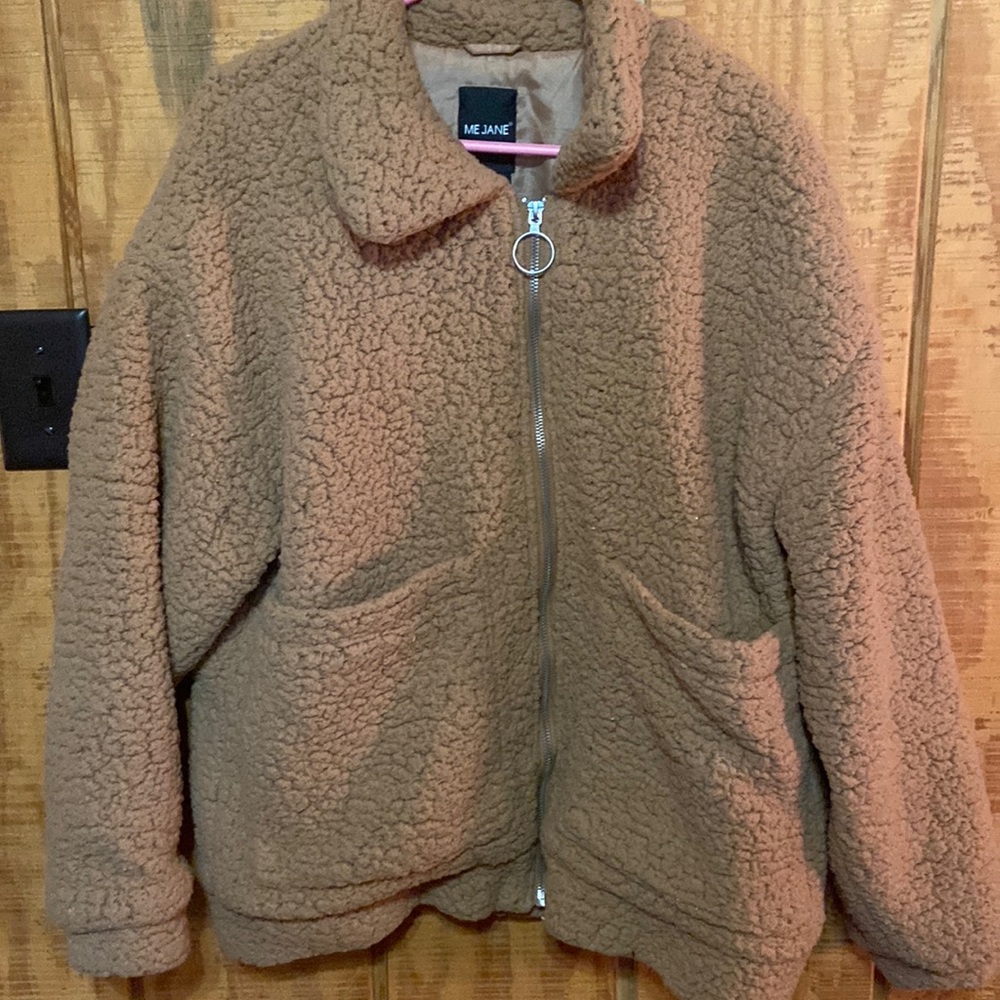 Brown zip up fluffy jacket